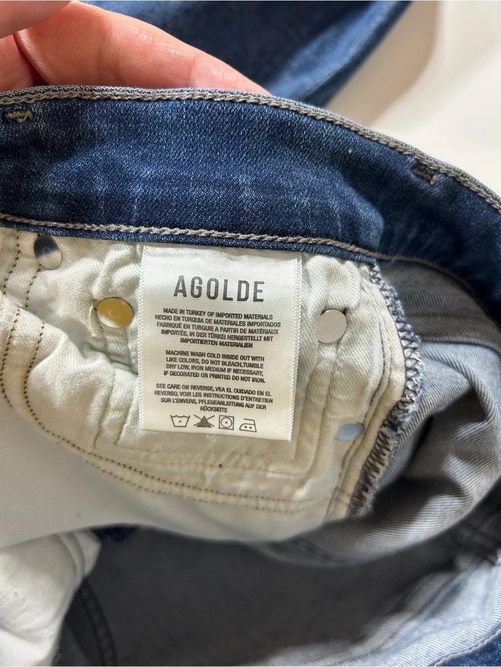 Women’s Agolde Los Angeles mid rise skinny jeans raw hem cropped size 26 EUC